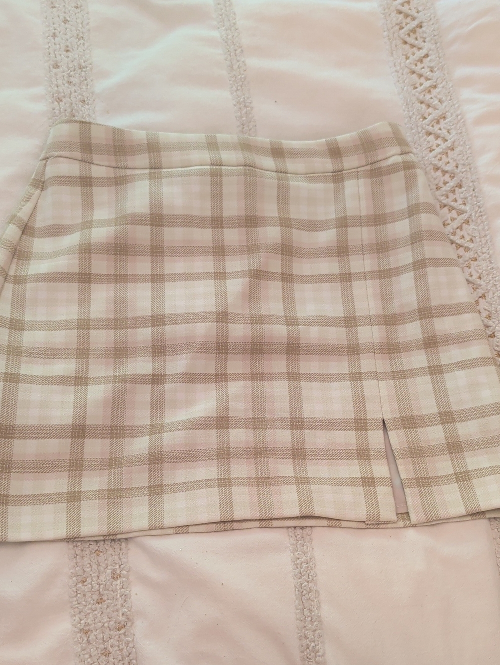 Wilfred Plaid Mini Skirt in Beige and Cream